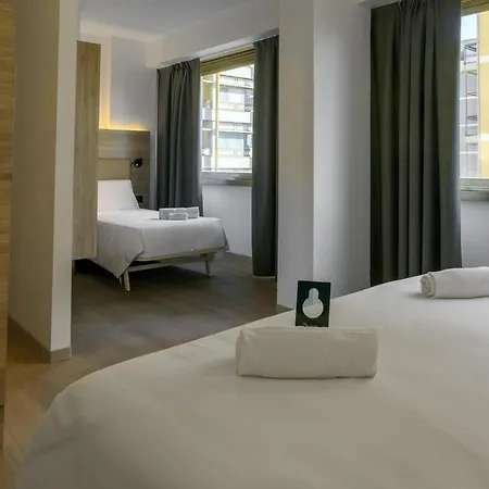 Hotel Center